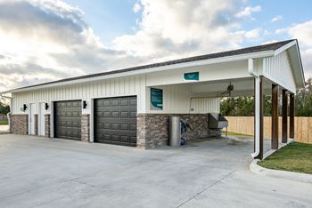 Car wash and vacuum center